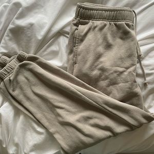Lazy pants Sweatpants Size Medium